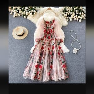 Detailed Embroidered Tulle Dress